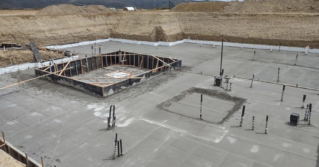 Coastline structural concrete project